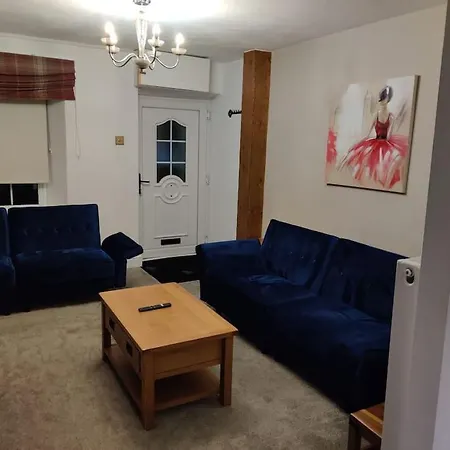 A Cosy Country Retreat In The Dales- Rowan *